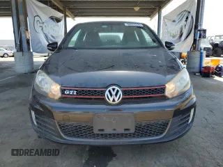 2010 Volkswagen GTI z VIN WVWFD7AJ0AW198320, wystawiony jako Copart lot #58602035 z przebiegiem 103 744 mil mil oraz Czysty tytuł • Clean title. Historia ofert i sprzedaży dostępna na DreamBid. Obrazek 5.