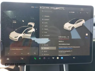 2020 Tesla Model 3 Performance z VIN 5YJ3E1EC1LF719481, wystawiony jako Copart lot #86930884 z przebiegiem 69 645 mil mil oraz Szkoda całkowita • Salvage title. Historia ofert i sprzedaży dostępna na DreamBid. Obrazek 9.