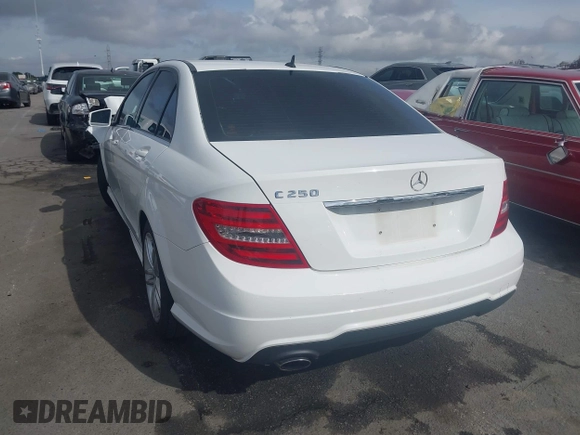 2014 Mercedes-Benz C-Class C 250 Sport with VIN WDDGF4HB4EA954395, listed as a IAAI auction lot 41929039 with 1 mi miles. Bid and sale history available at carsss.com. Image 3.