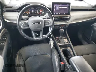 2022 Jeep Compass Limited с VIN 3C4NJDCBXNT165300, выставлен на аукционе Copart как лот 63593955 с пробегом 52 217 миль миль и Чистый • Clean title. История ставок и продаж доступна на DreamBid. Изображение 8.