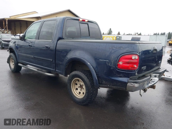 2003 Ford F-150 XLT with VIN 1FTRW08L33KC62060, listed as a IAAI auction lot 41618936 with 276,251 mi miles. Bid and sale history available at carsss.com. Image 3.