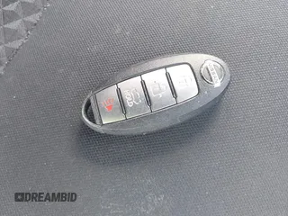 2020 Nissan Versa S z VIN 3N1CN8DV4LL864966, wystawiony jako IAAI lot #42260836 z przebiegiem Nie podano mil oraz . Historia ofert i sprzedaży dostępna na DreamBid. Obrazek 11.