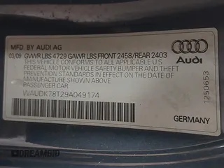 2009 Audi A5 z VIN WAUDK78T29A049174, wystawiony jako IAAI lot #42196460 z przebiegiem 171 255 mil mil oraz . Historia ofert i sprzedaży dostępna na DreamBid. Obrazek 9.