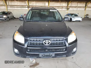 2010 Toyota RAV4 Sport z VIN 2T3RF4DV2AW028639, wystawiony jako Copart lot #63523175 z przebiegiem 144 703 mil mil oraz Czysty tytuł • Clean title. Historia ofert i sprzedaży dostępna na DreamBid. Obrazek 5.