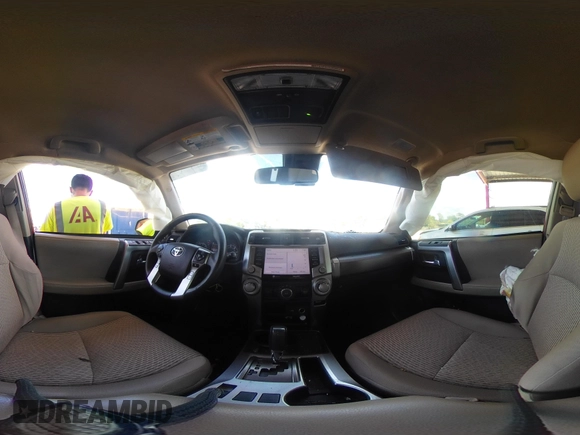 2021 Toyota 4Runner SR5 with VIN JTEEU5JR9M5232380, listed as a IAAI auction lot 42270096 with 84,329 mi miles and . Bid and sale history available at DreamBid. Image 18.