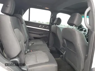2017 Ford Explorer XLT с VIN 1FM5K8D83HGD51689, выставлен на аукционе Copart как лот 60142845 с пробегом 131 479 миль миль и Списание • Salvage title. История ставок и продаж доступна на DreamBid. Изображение 11.