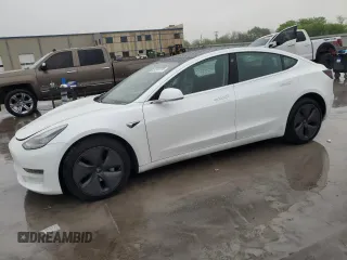 2019 Tesla Model 3 Mid Range z VIN 5YJ3E1EA6KF504059, wystawiony jako Copart lot #51974175 z przebiegiem 61 218 mil mil oraz Szkoda całkowita • Salvage title. Historia ofert i sprzedaży dostępna na DreamBid. Obrazek 1.