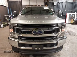 2020 Ford F-250 XL with VIN 1FT7W2BNXLEC08671, listed as a IAAI auction lot 42534955 with 19,488 mi miles and . Bid and sale history available at DreamBid. Image 13.