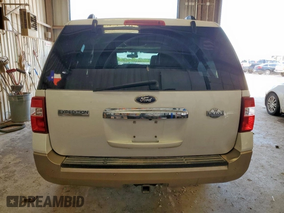 2014 Ford Expedition Max XLT with VIN 1FMJK1H51EEF18452, listed as a Copart auction lot 63928415 with Not provided miles and Salvage title. Bid and sale history available at DreamBid. Image 6.