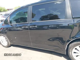2017 Toyota Sienna XLE Auto Access Seat with VIN 5TDYZ3DC6HS850223, listed as a IAAI auction lot 41958525 with 46,261 mi miles and . Bid and sale history available at DreamBid. Image 15.
