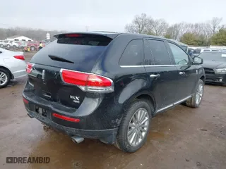 2011 Lincoln MKX with VIN 2LMDJ8JK7BBJ17783, listed as a IAAI auction lot 41672695 with 335,492 mi miles. Bid and sale history available at carsss.com. Image 6.