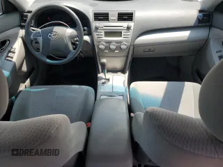 2011 Toyota Camry LE z VIN 4T4BF3EK0BR092145, wystawiony jako Copart lot #58713825 z przebiegiem 133 324 mil mil oraz Szkoda całkowita • Salvage title. Historia ofert i sprzedaży dostępna na DreamBid. Obrazek 8.