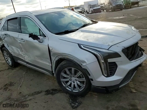 2020 Cadillac XT4 AWD Premium Luxury with VIN 1GYFZDR40LF024095, listed as a Copart auction lot 42299925 with 91,775 mi miles and Non Repairable. Bid and sale history available at carsss.com. Image 11.
