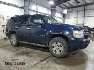 2009 Chevrolet Tahoe 2LT z VIN 1GNFK23039R275793, wystawiony jako Copart lot #58754955 z przebiegiem 234 801 mil mil oraz Czysty tytuł • Clean title. Historia ofert i sprzedaży dostępna na DreamBid. Obrazek 4.