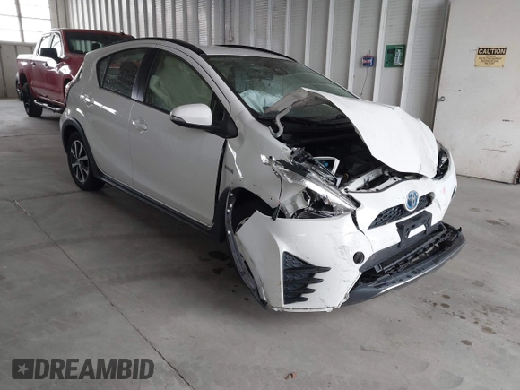 2018 Toyota Prius One with VIN JTDKDTB31J1608112, listed as a IAAI auction lot 42086063 with 51,847 mi miles and . Bid and sale history available at DreamBid. Image 1.