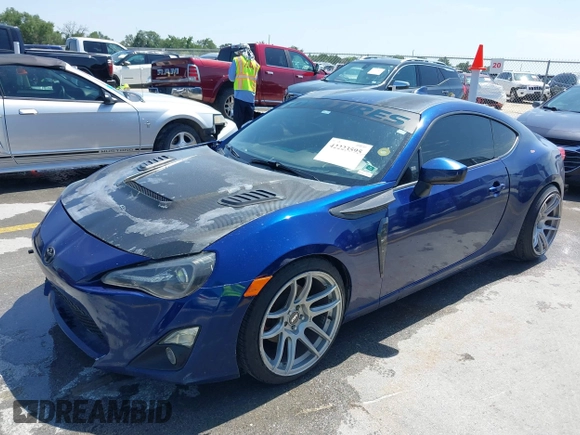 2015 Scion FR-S with VIN JF1ZNAA18F9712580, listed as a IAAI auction lot 42223595 with 157,384 mi miles and . Bid and sale history available at carsss.com. Image 17.