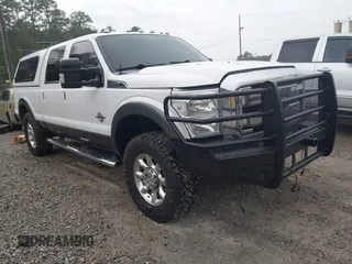 2015 Ford F-250 Lariat z VIN 1FT7W2BT6FEB43062, wystawiony jako IAAI lot #41979667 z przebiegiem 252 261 mil mil oraz . Historia ofert i sprzedaży dostępna na DreamBid. Obrazek 1.