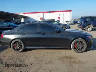 2020 Mercedes-Benz E-Class AMG E 63 S with VIN WDDZF8KB9LA748334, listed as a IAAI auction lot 41318226 with 43,135 mi miles. Bid and sale history available at carsss.com. Image 13.