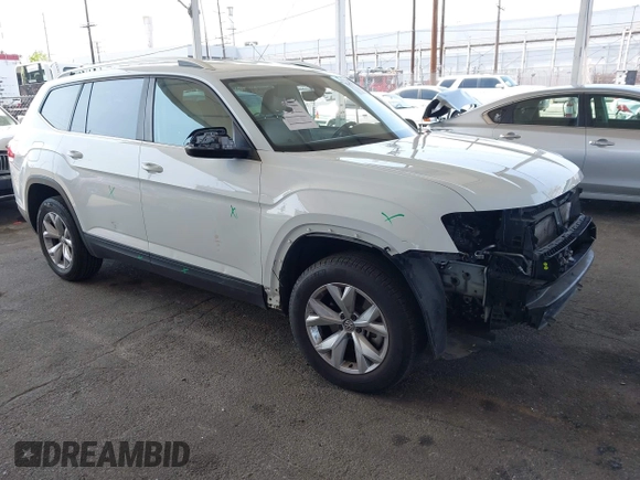 2018 Volkswagen Atlas SE with VIN 1V2CR2CAXJC594811, listed as a IAAI auction lot 42408595 with 65,247 mi miles and . Bid and sale history available at DreamBid. Image 1.
