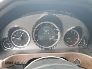 2011 Mercedes-Benz E 350 Luxury with VIN WDDHF5GB1BA474175, listed as a Copart auction lot 51015615 with 201,742 mi miles and Salvage Title. Bid and sale history available at DreamBid. Image 9.