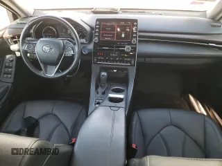 2022 Toyota Avalon Hybrid XLE z VIN 4T1AA1AB3NU013764, wystawiony jako Copart lot #52935075 z przebiegiem 60 590 mil mil oraz Szkoda całkowita • Salvage title. Historia ofert i sprzedaży dostępna na DreamBid. Obrazek 8.