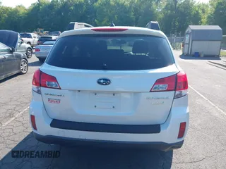 2013 Subaru Outback Limited с VIN 4S4BRBKC2D3234898, выставлен на аукционе IAAI как лот 42398113 с пробегом 204 946 миль миль и . История ставок и продаж доступна на DreamBid. Изображение 16.