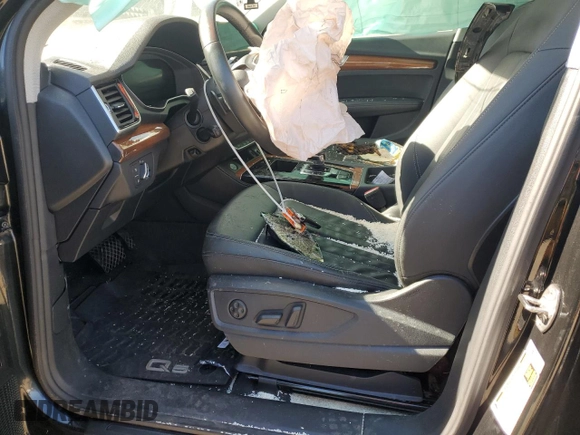 2023 Audi Q5 S line Premium Plus with VIN WA1EAAFY7P2023256, listed as a Copart auction lot 70294344 with 0 mi miles and Salvage Title. Bid and sale history available at carsss.com. Image 7.
