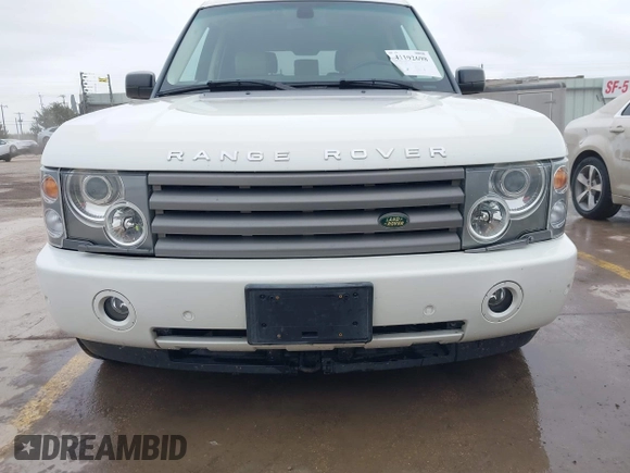 2005 Land Rover Range Rover HSE with VIN SALME11425A188699, listed as a IAAI auction lot 41192698 with 161,020 mi miles and . Bid and sale history available at DreamBid. Image 6.