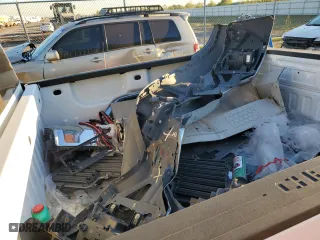 2018 Chevrolet Silverado 1500 LT with VIN 3GCPCREC5JG189092, listed as a Copart auction lot 81787114 with 96,878 mi miles and Salvage Title. Bid and sale history available at carsss.com. Image 12.