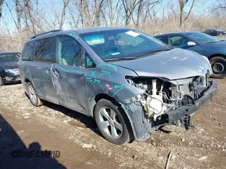 2017 Toyota Sienna LE Auto Access Seat с VIN 5TDKZ3DC5HS801603, выставлен на аукционе IAAI как лот 41441005 с пробегом 123 567 миль миль и . История ставок и продаж доступна на DreamBid. Изображение 1.