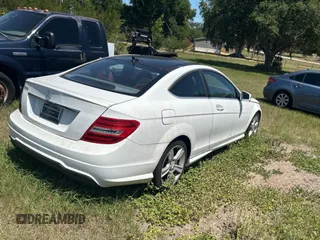 2014 Mercedes-Benz C-Class C 250 with VIN WDDGJ4HB1EG286714, listed as a Copart auction lot 53719195 with 98,092 mi miles and Clean Title. Bid and sale history available at carsss.com. Image 4.