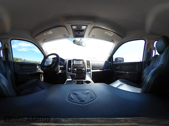 2012 Ram 1500 Sport с VIN 1C6RD7MT6CS283822, выставлен на аукционе IAAI как лот 42031055 с пробегом Не указан миль и . История ставок и продаж доступна на DreamBid. Изображение 19.