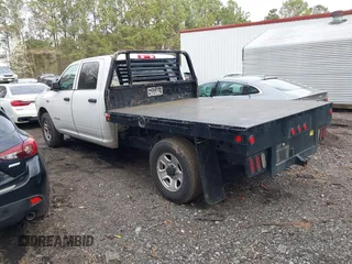 2020 Ram 2500 Tradesman with VIN 3C7WR4HJXLG201931, listed as a IAAI auction lot 41832892 with 86,215 mi miles. Bid and sale history available at carsss.com. Image 3.