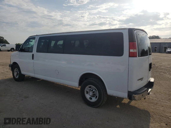 2016 Chevrolet Express Passenger LT z VIN 1GAZGPFG8G1292493, wystawiony jako Copart lot #56396295 z przebiegiem 88 768 mil mil oraz Czysty tytuł • Clean title. Historia ofert i sprzedaży dostępna na DreamBid. Obrazek 2.
