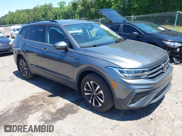 2024 Volkswagen Tiguan S with VIN 3VVRB7AX5RM142006, listed as a IAAI auction lot 42199560 with 235 mi miles and . Bid and sale history available at DreamBid. Image 1.