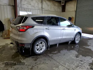 2017 Ford Escape SE with VIN 1FMCU9G98HUC02952, listed as a Copart auction lot 44396025 with 118,973 mi miles and Salvage Title. Bid and sale history available at carsss.com. Image 3.