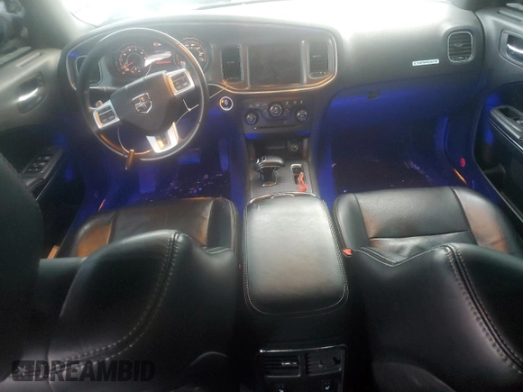 2013 Dodge Charger SXT with VIN 2C3CDXHG6DH735258, listed as a Copart auction lot 86380304 with 230,062 mi miles and Salvage Title. Bid and sale history available at carsss.com. Image 8.