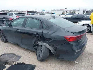 2021 Kia Forte GT-Line with VIN 3KPF34AD6ME388486, listed as a IAAI auction lot 41615266 with 75,168 mi miles. Bid and sale history available at carsss.com. Image 3.
