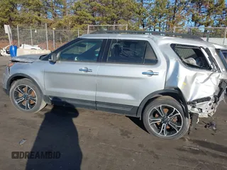 2014 Ford Explorer Sport z VIN 1FM5K8GTXEGA46671, wystawiony jako IAAI lot #41336871 z przebiegiem 74 225 mil mil oraz . Historia ofert i sprzedaży dostępna na DreamBid. Obrazek 13.