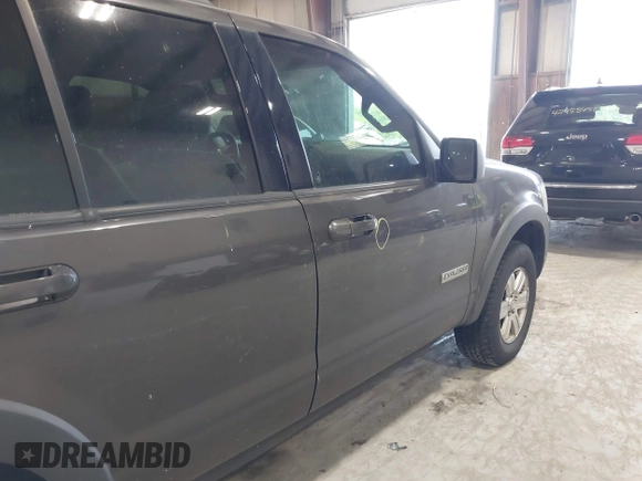 2007 Ford Explorer XLT with VIN 1FMEU73E77UB64791, listed as a IAAI auction lot 42493770 with 99,141 mi miles and . Bid and sale history available at DreamBid. Image 14.