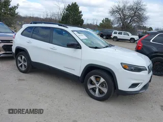 2022 Jeep Cherokee Limited z VIN 1C4PJMDX2ND551038, wystawiony jako IAAI lot #41978095 z przebiegiem 59 066 mil mil oraz . Historia ofert i sprzedaży dostępna na DreamBid. Obrazek 1.