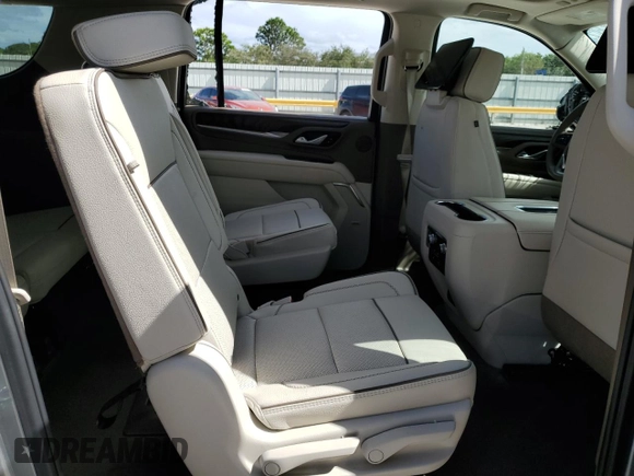 2024 GMC Yukon XL Denali with VIN 1GKS2JKL4RR226295, listed as a Copart auction lot 76113274 with 6,676 mi miles and Salvage Title. Bid and sale history available at carsss.com. Image 11.