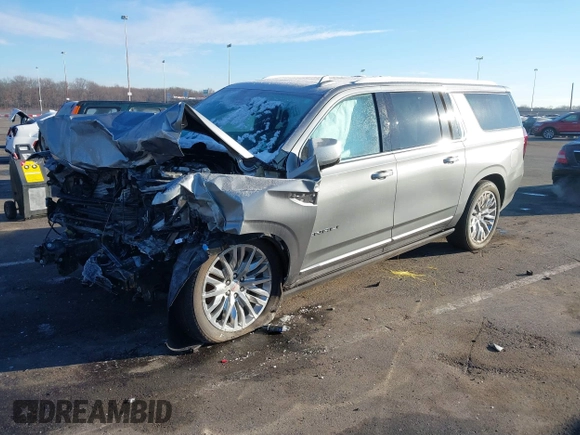 2023 GMC Yukon XL Denali with VIN 1GKS2JKL3PR445326, listed as a IAAI auction lot 41075559 with 42,324 mi miles. Bid and sale history available at carsss.com. Image 17.