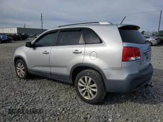 2011 Kia Sorento EX with VIN 5XYKU3A17BG151405, listed as a Copart auction lot 47607445 with 122,932 mi miles and Salvage Title. Bid and sale history available at carsss.com. Image 2.