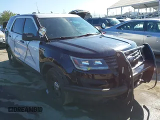 2017 Ford Police Interceptor Utility с VIN 1FM5K8ARXHGC34771, выставлен на аукционе IAAI как лот 42629582 с пробегом Не указан миль и . История ставок и продаж доступна на DreamBid. Изображение 1.