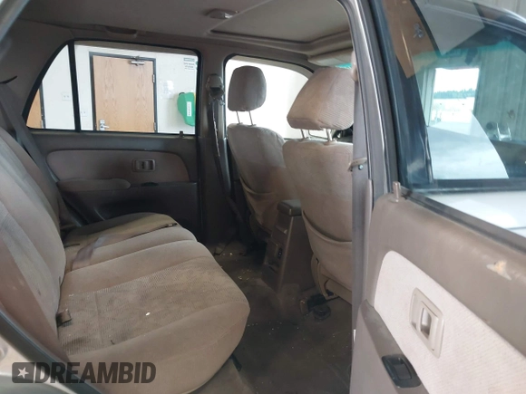 1999 Toyota 4Runner SR5 z VIN JT3HN86R8X0221532, wystawiony jako IAAI lot #41902556 z przebiegiem 406 602 mil mil oraz . Historia ofert i sprzedaży dostępna na DreamBid. Obrazek 8.