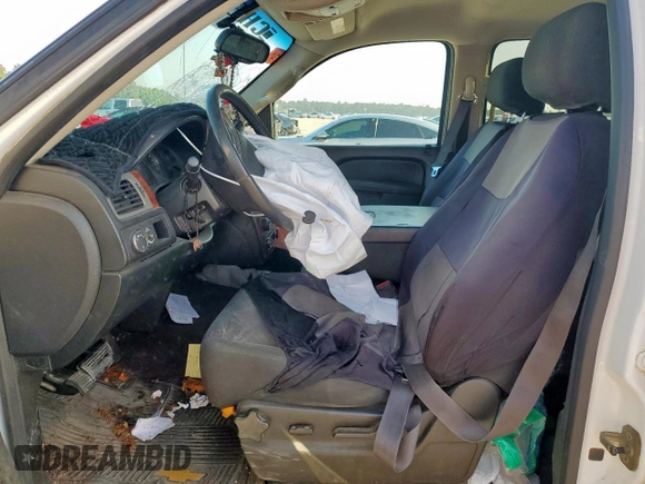 2011 Chevrolet Avalanche LS with VIN 3GNMCEE02BG223497, listed as a Copart auction lot 59142395 with 213,471 mi miles and Salvage title. Bid and sale history available at DreamBid. Image 7.