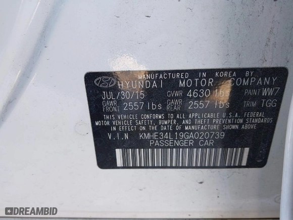 2016 Hyundai Sonata Hybrid Limited with VIN KMHE34L19GA020739, listed as a IAAI auction lot 41649497 with 217,744 mi miles. Bid and sale history available at carsss.com. Image 9.