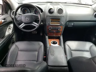 2010 Mercedes-Benz M 350 with VIN 4JGBB5GB5AA601712, listed as a Copart auction lot 54480155 with 264,425 mi miles and Clean Title. Bid and sale history available at DreamBid. Image 8.