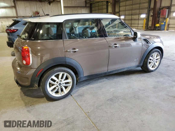 2012 MINI Countryman S with VIN WMWZC5C56CWL61976, listed as a Copart auction lot 62948195 with 122,507 mi miles and Clean title. Bid and sale history available at DreamBid. Image 3.